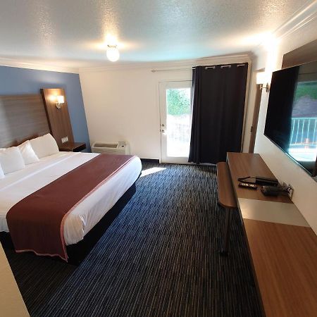 Reagan Resorts Inn (Adults Only) Gatlinburg Eksteriør billede